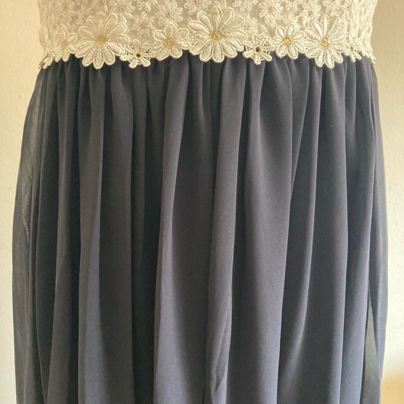 Ted Baker Rosemary Daisy Dip Hem Pleat Midi Dress Navy & White - Picture 7 of 9